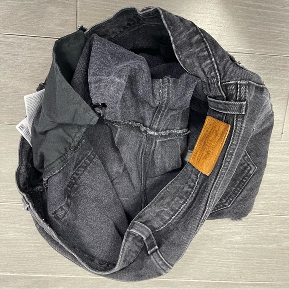 Levi’s Premium Ribcage Denim Shorts Washed Black Bayou High Waisted Plus Size 32 - Picture 14 of 16